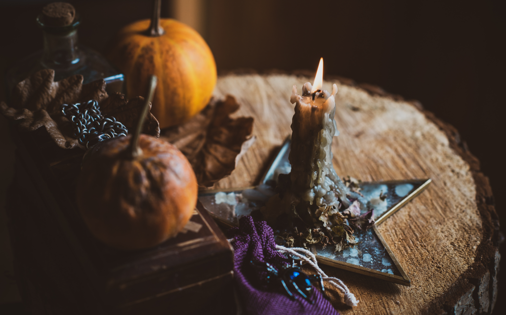 Rytuały na Samhain, Dziady 31 października – 1 listopada, Halloween